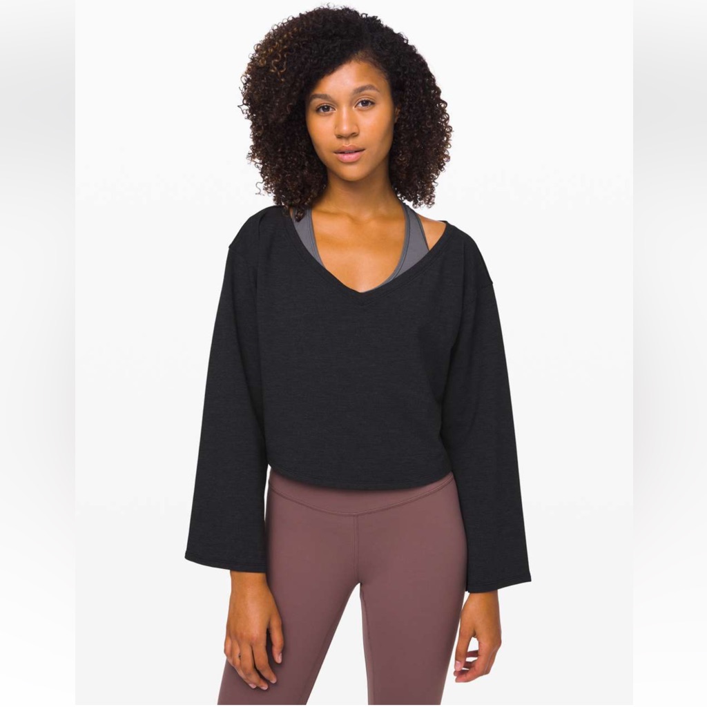 Lululemon Show Your Depth Long Sleeve Heathered Core Black M/L Active Yoga Nwt